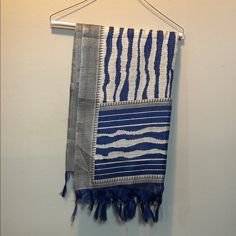 Blue and Gray Decorative Woven Throw Blanket - Unbranded